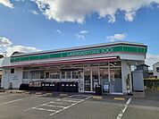 【コンビニエンスストア】ローソンストア100まで992ｍ