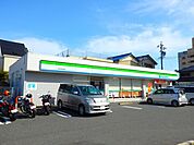 【コンビニエンスストア】ファミリーマート桑名参宮通店まで600ｍ