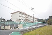 【小学校】北九州市立 東朽網小学校まで1100ｍ