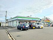 【コンビニエンスストア】ファミリーマート柴田農林高校前まで600ｍ