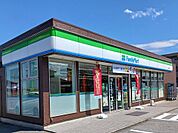 【コンビニエンスストア】ファミリーマート富山金代店まで630ｍ
