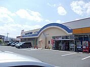 【ドラッグストア】ドラッグユタカ甲西店まで89ｍ