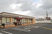 【コンビニエンスストア】セブンイレブン八日市小脇店様まで150ｍ
