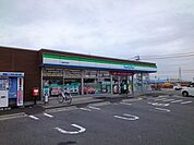 【コンビニエンスストア】ファミリーマート日野町松尾店まで2100ｍ