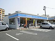 【コンビニエンスストア】ローソン福山花園町店まで400ｍ