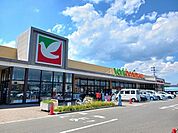 【スーパー】ヨークベニマル仙台愛子店まで220ｍ