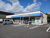 【コンビニエンスストア】ローソン 旭川豊岡1条4丁目店まで450ｍ