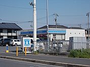 【コンビニエンスストア】ローソン市原岩崎店まで500ｍ