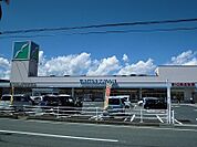 【スーパー】ヤマザワまで1000ｍ