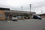 【コンビニエンスストア】セブンイレブン　朝倉東田店まで400ｍ