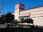 【スーパー】トップワールド様まで1000ｍ