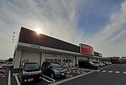 【ドラッグストア】ツルハドラッグ五泉寺沢店まで600ｍ
