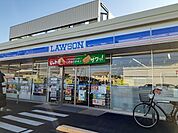 【コンビニエンスストア】ローソン宇都宮岩曽店まで90ｍ