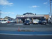 【コンビニエンスストア】セブンイレブン　宝木本町店まで450ｍ