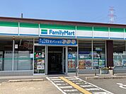 【コンビニエンスストア】ファミリーマート 綾部下八田店まで400ｍ