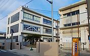 【小学校】湯川小学校様まで600ｍ
