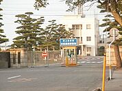 航空自衛隊　小松島航空基地まで2300ｍ