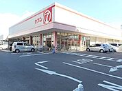 【スーパー】セブン津田店まで1700ｍ