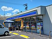 【コンビニエンスストア】ローソン小松島赤石店まで190ｍ