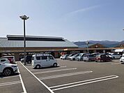 ＪＡ周桑直売所周ちゃん広場様まで2300ｍ