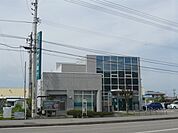 【銀行】伊予銀行新居浜東支店様まで1200ｍ