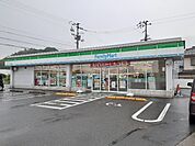 【コンビニエンスストア】ファミリーマート新居浜神郷店様まで1300ｍ