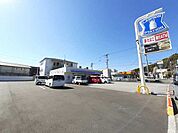 【コンビニエンスストア】ローソン 高知一ツ橋店まで450ｍ