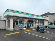 【コンビニエンスストア】ファミリーマート鵜飼店まで650ｍ