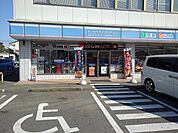 【コンビニエンスストア】ローソン鳥栖養父町店まで280ｍ