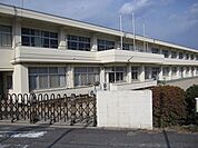 【小学校】吉備小学校まで1300ｍ
