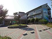 【小学校】倉吉市立上北条小学校まで160ｍ