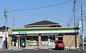 【コンビニエンスストア】ファミリーマート鈴鹿末広南店まで400ｍ
