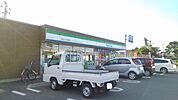 【コンビニエンスストア】ファミリーマートまで2000ｍ