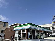 【コンビニエンスストア】ファミリーマートまで500ｍ