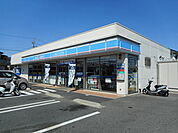 【コンビニエンスストア】ローソン 岡崎若松店まで220ｍ
