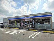 【コンビニエンスストア】ローソン坂出川津町店まで1100ｍ