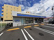 【コンビニエンスストア】ローソン木太6区店さんまで800ｍ