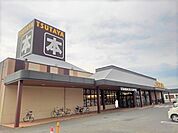 【レンタルビデオ】ＴＳＵＴＡＹＡ宇多津店まで2400ｍ