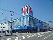 ヤマダデンキ富山金泉寺店まで400ｍ