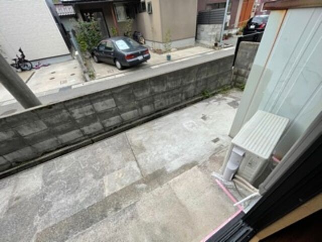 バルコニー