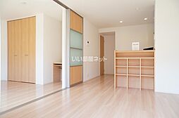 ヴェネレ／イルソーレ　イルソーレ 101 1階2LDKのリビング/ダイニング