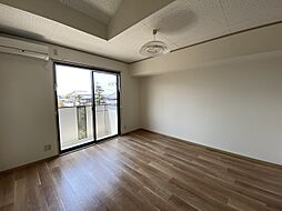 グレープハウス　I 203 2階1Kのリビング/ダイニング