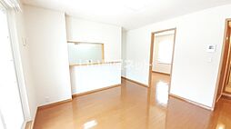 メゾン・プリート 203 2階2LDKのリビング/ダイニング