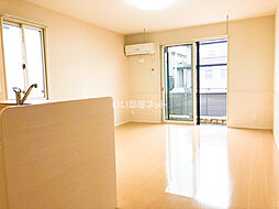 クレッシェンド 101 1階1LDKのリビング/ダイニング