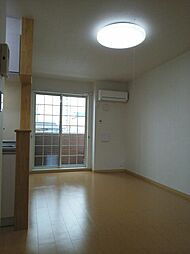 ソレイユＧＥＮ　III 101 1階1LDKのリビング/ダイニング