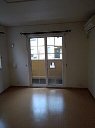 メゾン・ジェルメI 105 1階1LDKのリビング/ダイニング