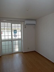 メゾンクレスト 203 2階2DKのリビング/ダイニング