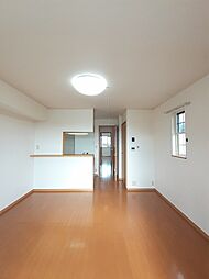 ボヌ−ルＭ 201 2階1LDKのリビング/ダイニング