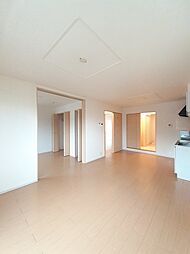 ネオルーラルハウス碇　Ａ 201 2階2LDKのリビング/ダイニング