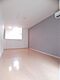 リビング...